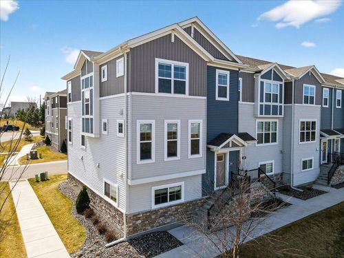 864 Roselyn Dr, Victoria, MN, 55386-2100 | Card Image