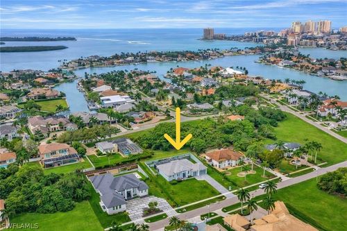 1631 N Copeland Dr, MARCO ISLAND, FL, 34145-6632 | Card Image