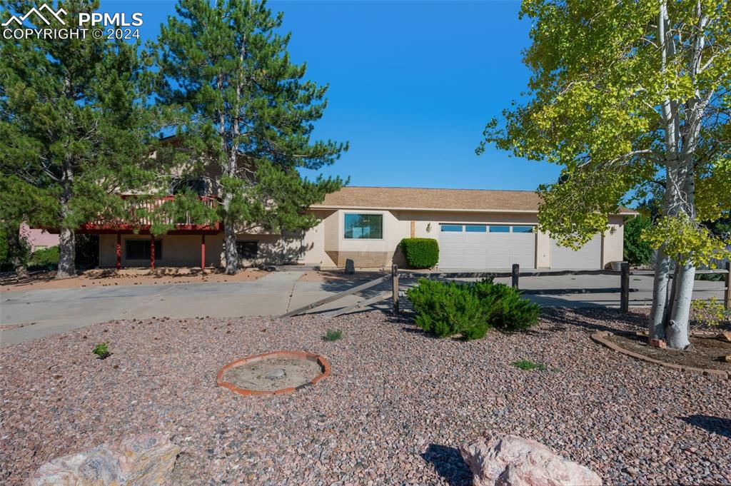 Clarion Dr, Pueblo, CO 81007