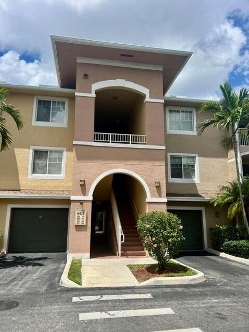 206-6426 Emerald Dunes Dr, West Palm Beach, FL, 33411-2765 | Card Image