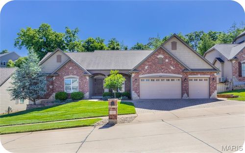 1090 Bridleridge Crossing Spur, High Ridge, MO, 63049-1101 | Card Image