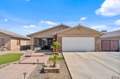 7122 E 36th Rd, Yuma, AZ, 85365-3634 | Card Image