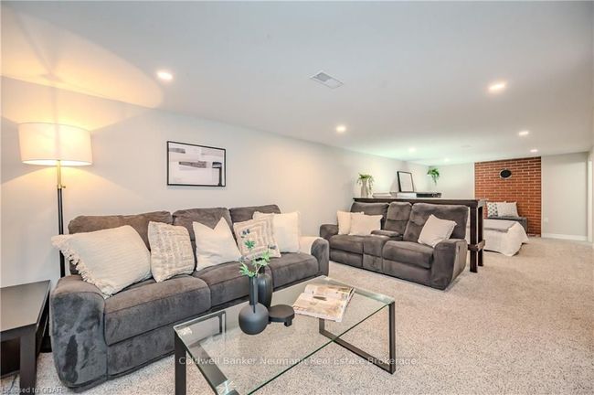 28 Winston Cres, House other with 3 bedrooms, 2 bathrooms and 1 parking in Guelph ON | Image 27