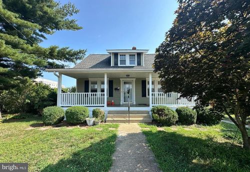 15 College Ave, GLASSBORO, NJ, 08028-1928 | Card Image