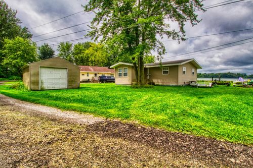 8861 S Jannie Lane, Silver Lake, IN, 46982-9112 | Card Image