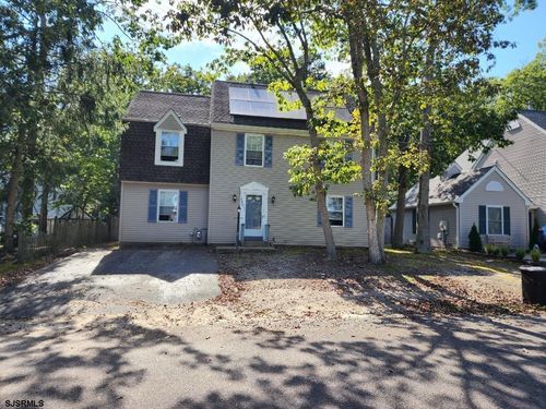 559 E Revere Way, Galloway, NJ, 08205-3230 | Card Image