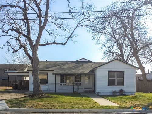 2006 N Wheeler St, Victoria, TX, 77901-4849 | Card Image