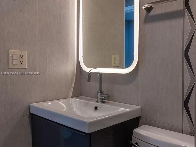 APT-5 - 1611 Euclid Ave, Condo with 1 bedrooms, 1 bathrooms and null parking in Miami Beach FL | Image 12