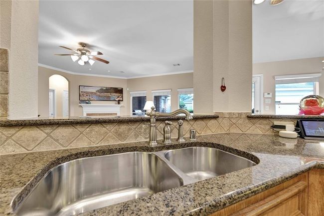 Kitchen sink | Image 11