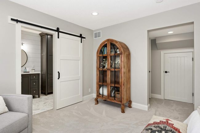 another view of guest bed 1 | Image 30