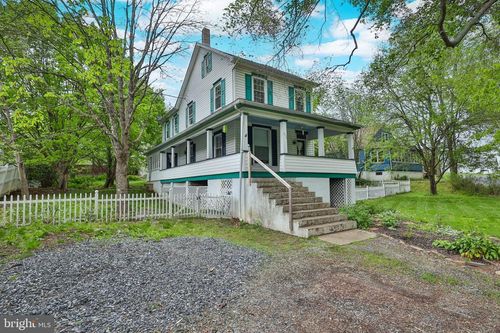 4215 W Grant St, Slatedale, PA, 18079-2122 | Card Image