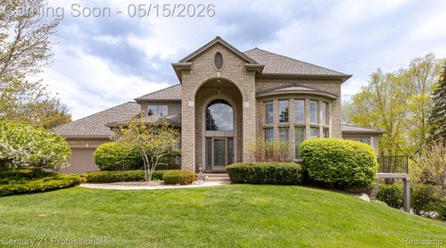 6410 Enclave Dr, Clarkston, MI, 48348-4858 | Card Image