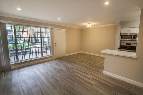 apt-25-2121 Fountain View Dr, Houston, TX, 77057-3621 | Card Image