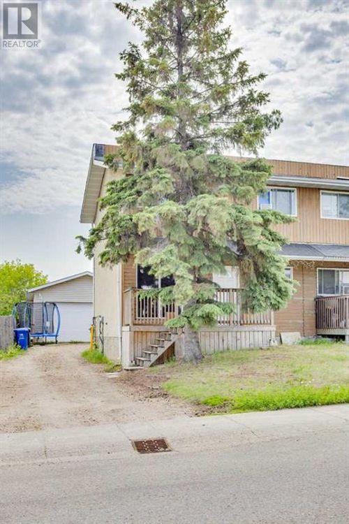 141 Sirius Ave, Fort Mcmurray, AB, T9H3B8 | Card Image