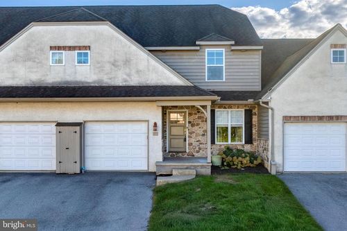38 Toll Gate Sta, LANCASTER, PA, 17601-5687 | Card Image