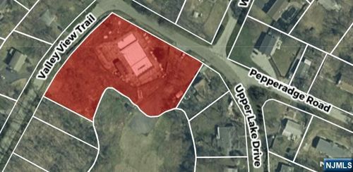 8 Pepperidge Rd, Wantage, NJ, 07461 | Card Image