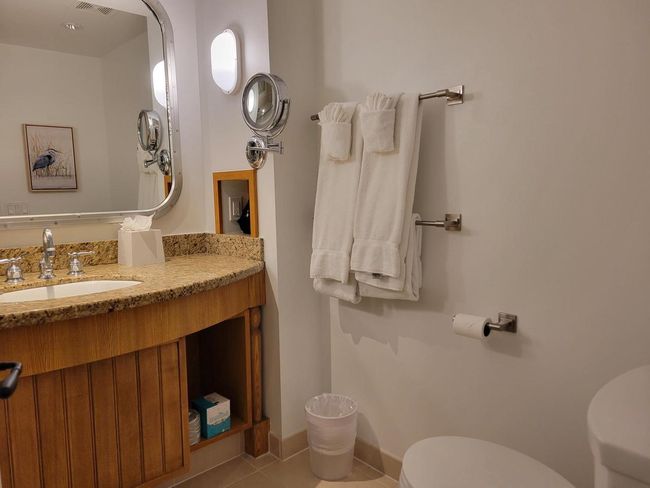 1001 - 2400 E Geneva St, Condo with 1 bedrooms, 1 bathrooms and null parking in DELAVAN WI | Image 7
