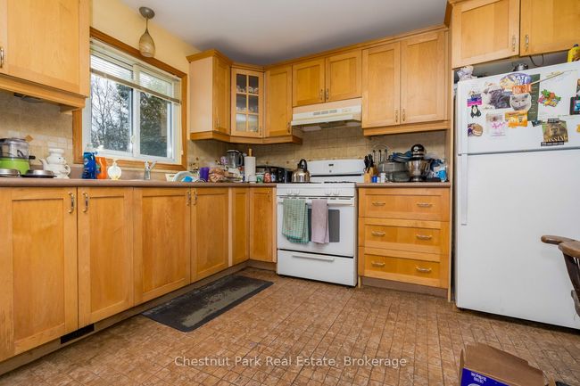 380 Main St W, House other with 3 bedrooms, 1 bathrooms and 6 parking in Southgate ON | Image 14