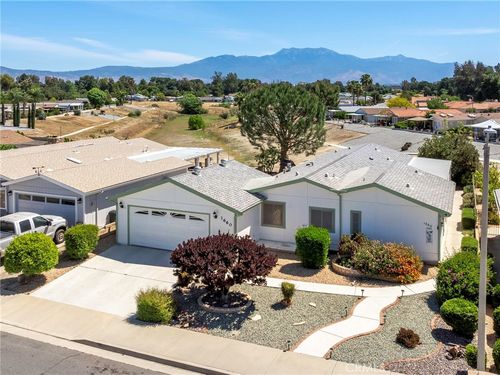 1660 Brentwood Way, Hemet, CA, 92545-7707 | Card Image