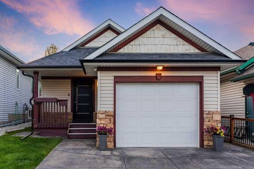 2016 Country Hills Cir Nw, Calgary, AB, T3K4Z2 | Card Image