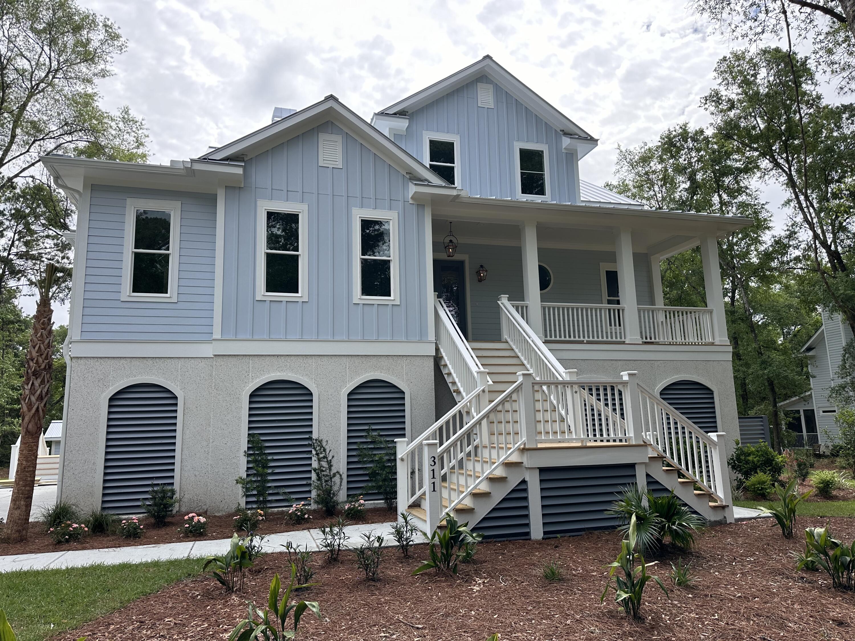Creekfront Ln, Charleston, SC 29492