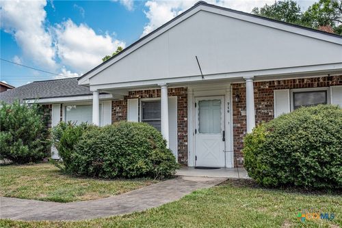 716 Brookhollow Dr, Port Lavaca, TX, 77979-2107 | Card Image