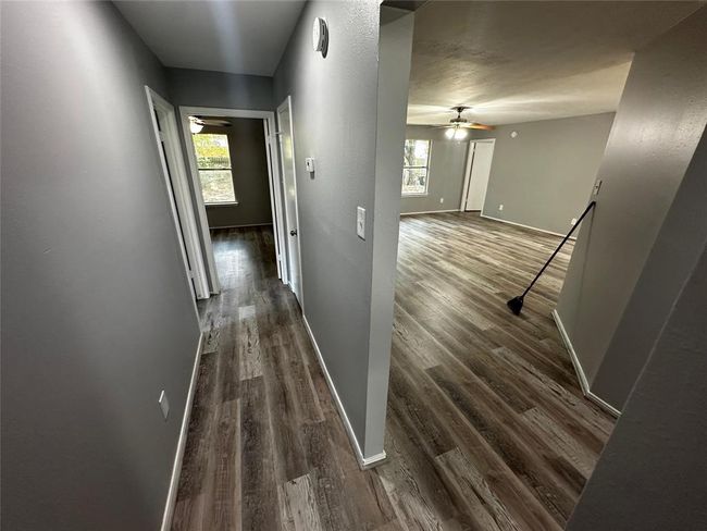 5830 Toddington Rd, House other with 4 bedrooms, 2 bathrooms and 2 parking in Humble TX | Image 8