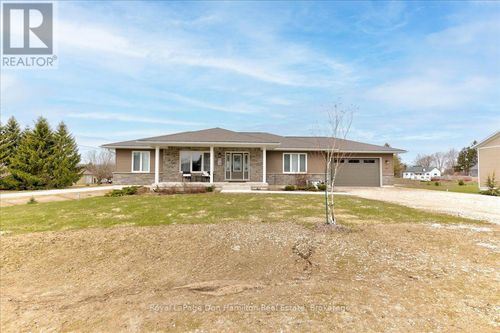 42 John St, Belgrave, ON, N0G | Card Image