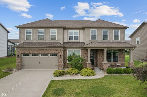 4252 Lauder Rd, Bargersville, IN, 46106-9607 | Card Image