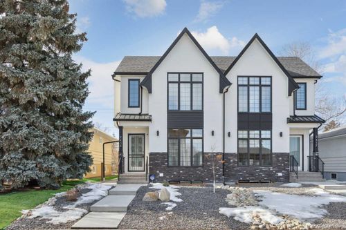 2415 7 Street Ne, Home with 4 bedrooms, 3 bathrooms and 2 parking in Calgary AB | Card Image