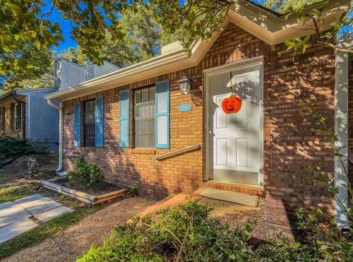1188 Copper Creek Dr, TALLAHASSEE, FL, 32311-4032 | Card Image