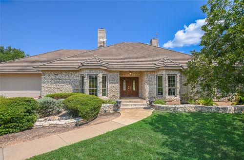 2104 Chipshot Ct, Spicewood, TX, 78669-1337 | Card Image