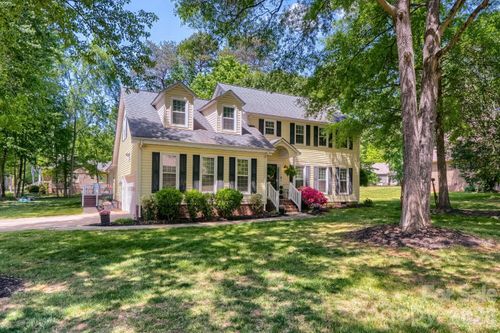 120 Brittany Way, Salisbury, NC, 28146-8818 | Card Image