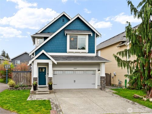 10045 1st St Ne, Lake Stevens, WA, 98258-1649 | Card Image