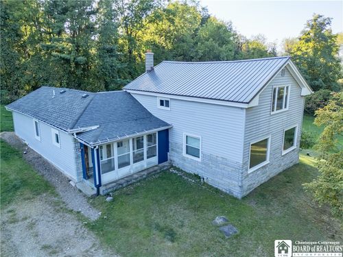 10323 Bradigan Rd, Forestville, NY, 14062-9610 | Card Image