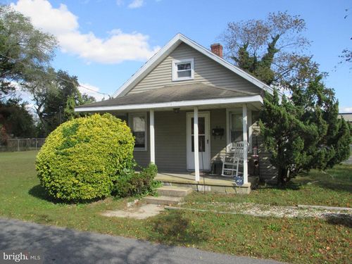 815 Wolfe St, LAUREL, DE, 19956-1937 | Card Image