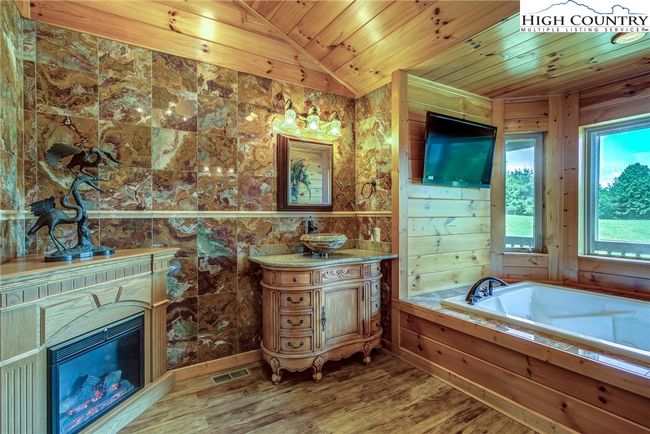 89 Waxberry Dr, House other with 4 bedrooms, 4 bathrooms and null parking in Glade Valley NC | Image 32