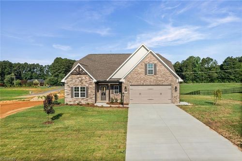257 Sandpiper Dr, Lexington, NC, 27295-7784 | Card Image