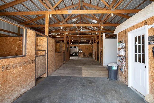 Barn View-Matted Stalls. | Image 28