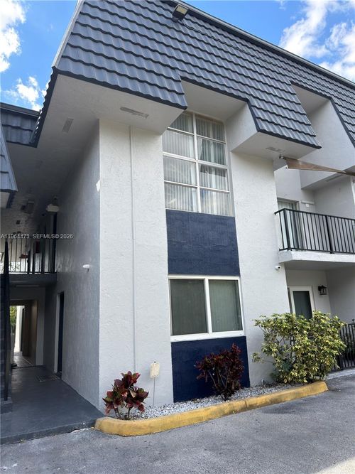 apt-h-8009 W 6th Ave, Hialeah, FL, 33014-4105 | Card Image