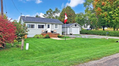 {{alt}} | Card Image