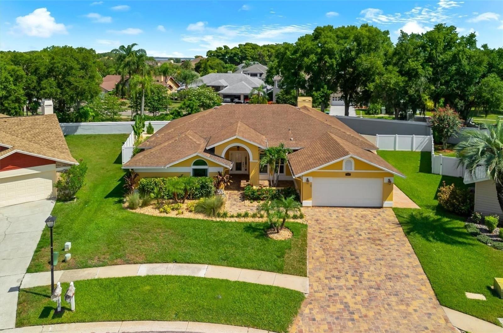 Residential in PALM HARBOR