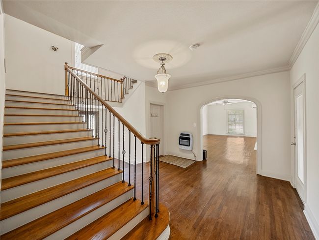 601 N Main St, House other with 3 bedrooms, 2 bathrooms and null parking in Leonard TX | Image 4