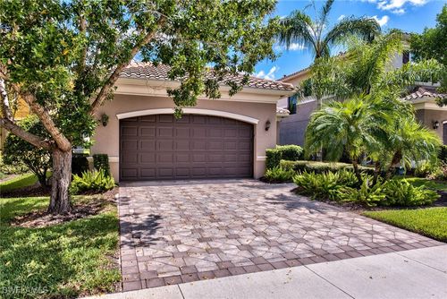 3417 Tigris Ln, NAPLES, FL, 34119-8677 | Card Image
