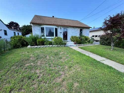 31 Brennan Pl, Deer Park, NY, 11729-3307 | Card Image