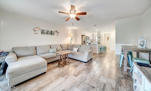 3b-17751 Panama City Beach Pkwy, Panama City Beach, FL, 32413-6020 | Card Image