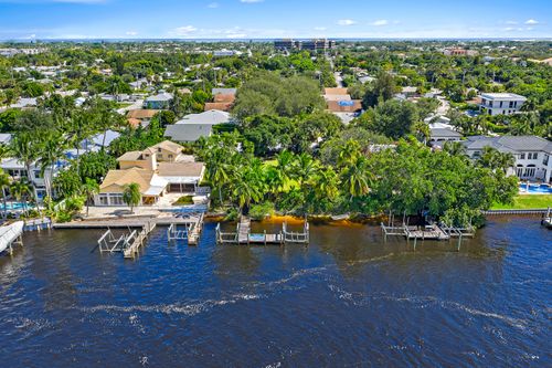 2105 Cove Ln, North Palm Beach, FL, 33408-2701 | Card Image