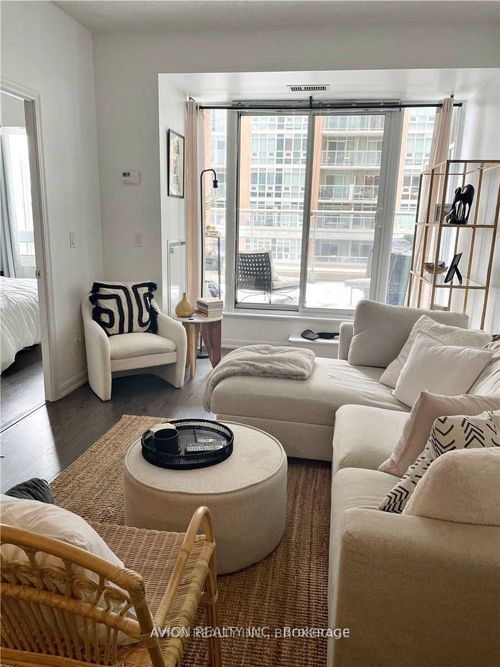 1113-85 E Liberty St, Toronto, ON, M6K3R4 | Card Image