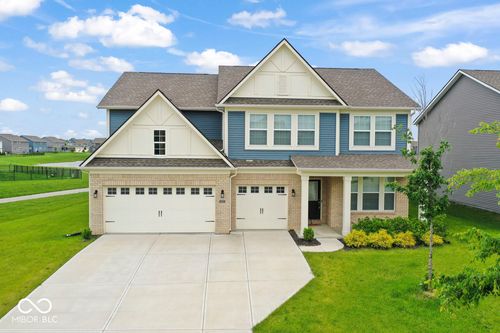 8846 Springbrook Dr, Pendleton, IN, 46064-0170 | Card Image