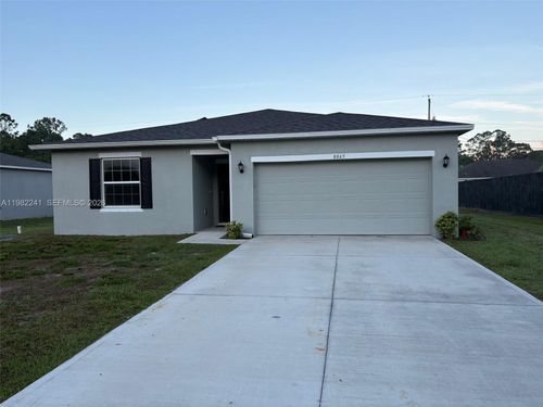 8065 97th Ave, Vero Beach, FL, 32967-3870 | Card Image
